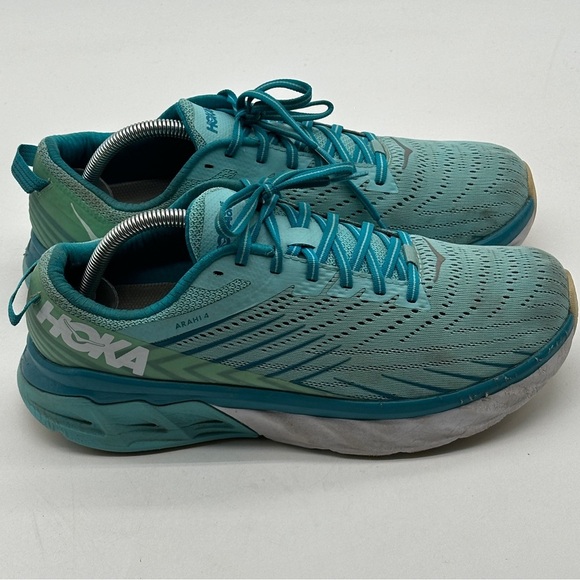 Women’s Size 11- Hoka One One Arahi 4 Blue - 1106474-ASCS - Picture 1 of 12